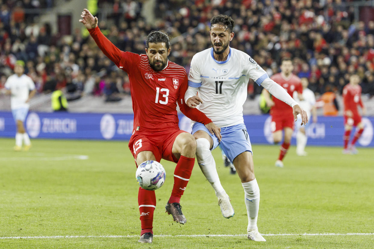 Türkiye İsrailli futbolcuyu rehin alanlara destek gösterdiği için tutukladı ve onu 'çirkin jest' yapmakla suçladı