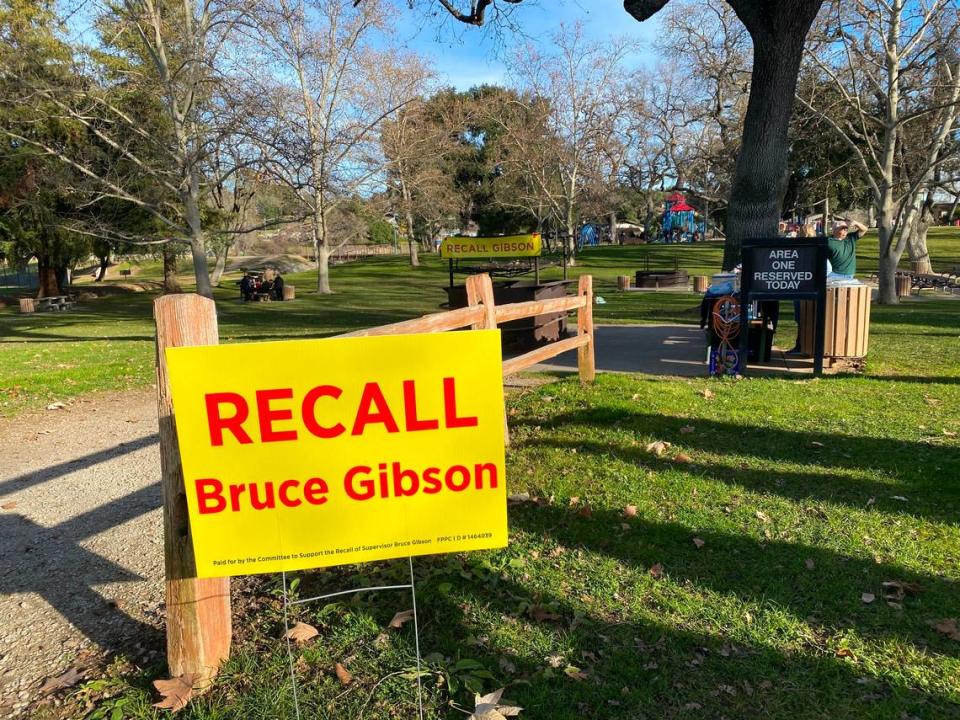 The Committee to Recall Supervisor Bruce Gibson held a signature-gathering event at Atascadero Lake Park on Sunday, Jan. 14, 2024.