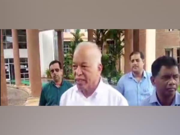 Former Goa Chief Minister Luizinho Faleiro speaking to reporters in Panaji on Monday. (Photo/ANI)