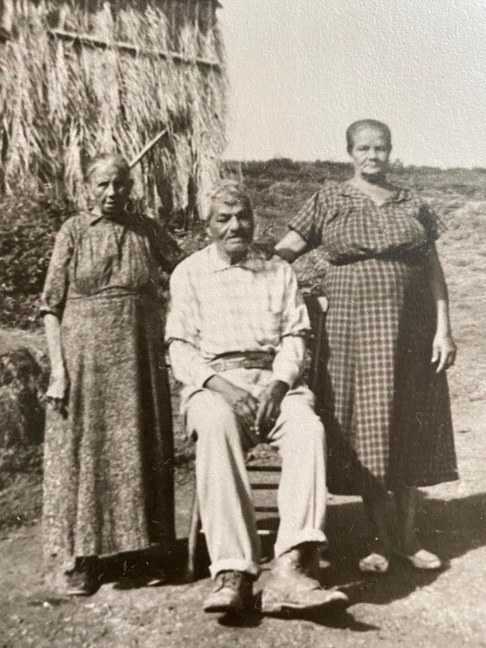 Sophia Nieves' great-grandparents and grandmother