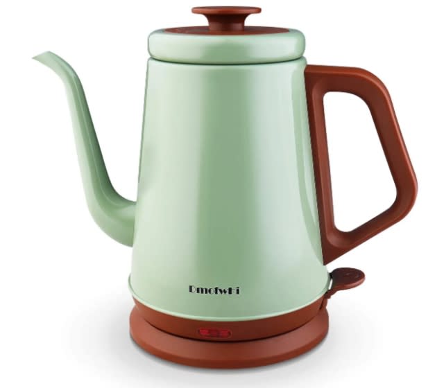 Make Insanely Good Coffee & Tea With This Vintage Gooseneck Electric Kettle  That's On Rare Sale for Over 40% Off