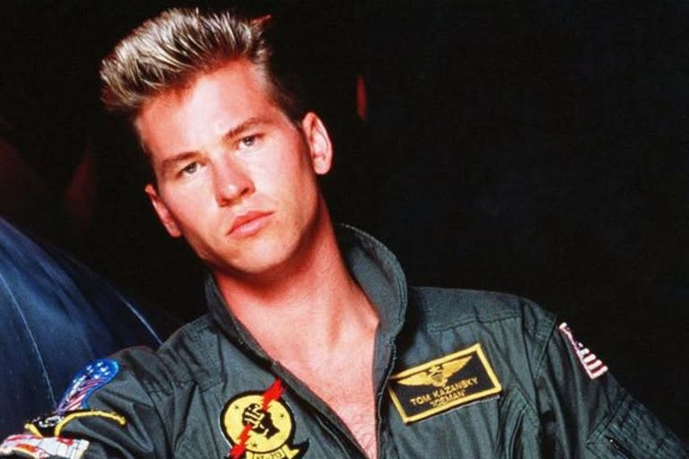 Val Kilmer, como Tom 