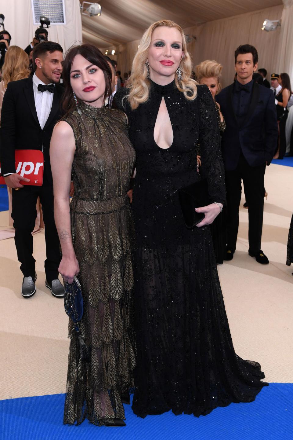 <h1 class="title">Frances Bean Cobain and Courtney Love in Marc Jacobs, Neil J. Rodgers shoes and Tyler Ellis bag</h1><cite class="credit">Photo: Shutterstock</cite>