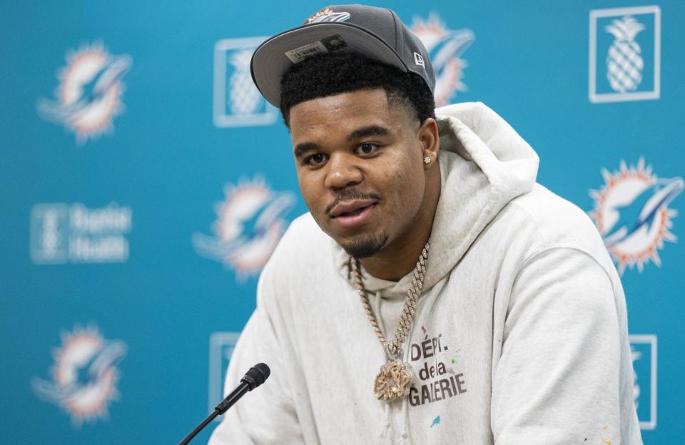 Chop Robinson was introduced to the media Friday at Dolphins headquarters in Miami Gardens.