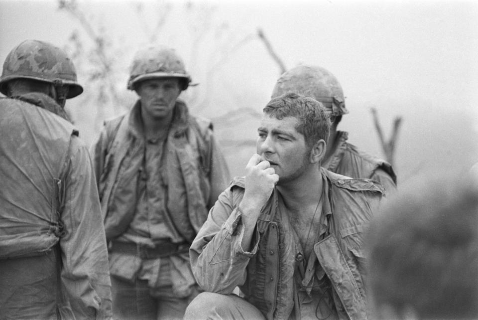 <p>American troops on Hill Timothy during an action against the Viet Cong, Vietnam War, April 1968. (Photo: Terry Fincher/Daily Express/Hulton Archive/Getty Images) </p>