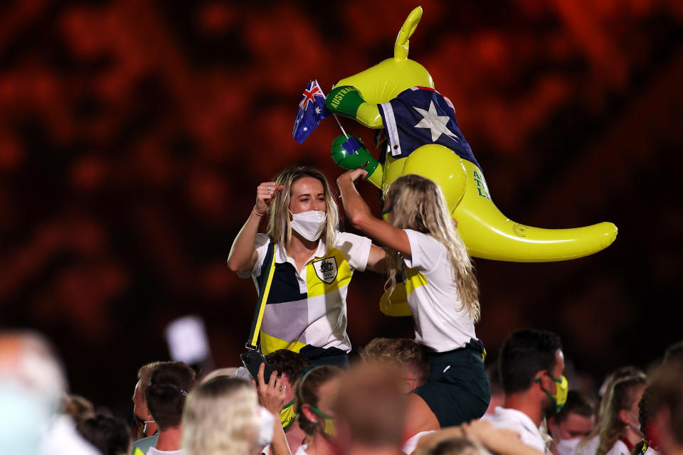 <p>Members of Team Australia during the Closing Ceremony of the Tokyo 2020 Olympic Games at Olympic Stadium on August 08, 2021 in Tokyo, Japan. (Photo by Dan Mullan/Getty Images)</p> 