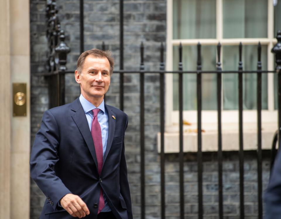 FTSE 100 London, UK. 27th Oct, 2022. Jeremy Hunt, Chancellor of the Exchequer, 10 Downing Street London UK Credit: Ian Davidson/Alamy Live News