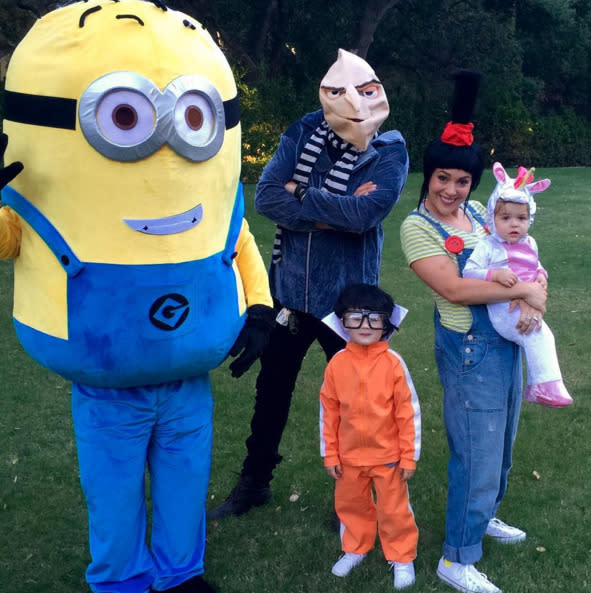 Alyssa Milano and her family when the ‘Despicable Me’ route as well. (Instagram)