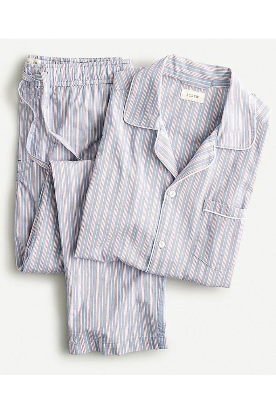 10) Pajama Set in Cotton Poplin