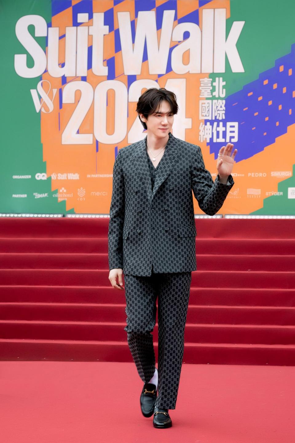 柳演錫擔任「2024 GQ Suit Walk」活動大使，穿GUCCI 西裝亮相。GQ提供