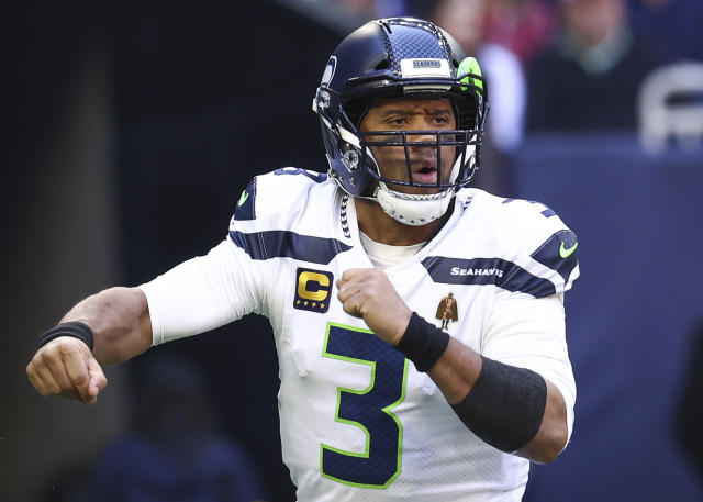 Russ who? Seattle Seahawks survive Wilson's return, top Broncos 17-16 -  Terrace Standard