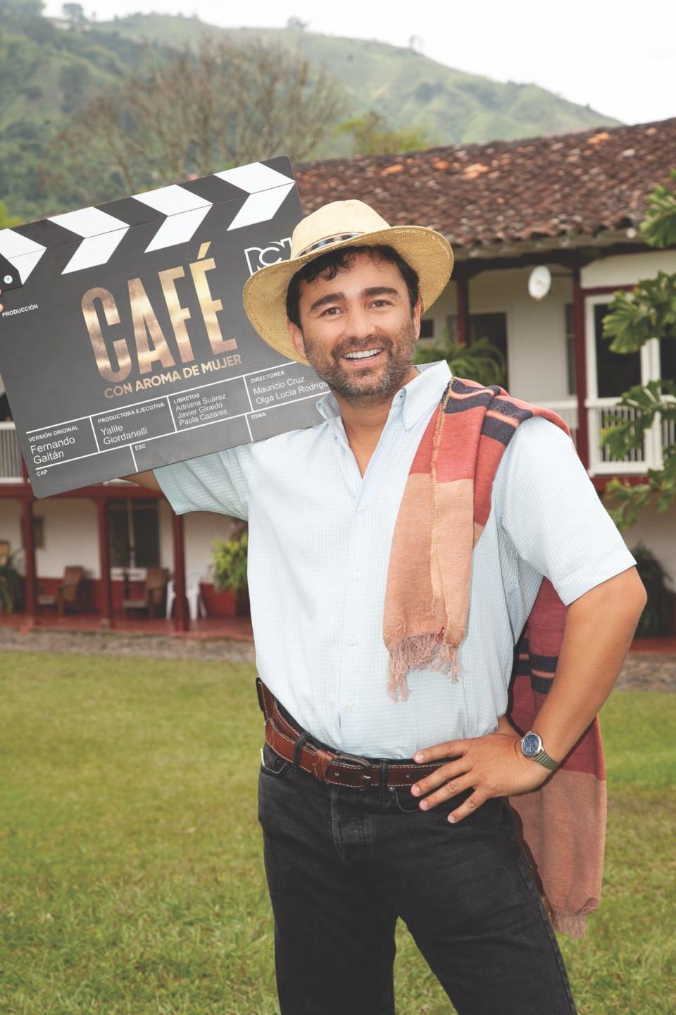 <p>El actor colombiano se adentra en la piel de Aurelio Díaz. </p>