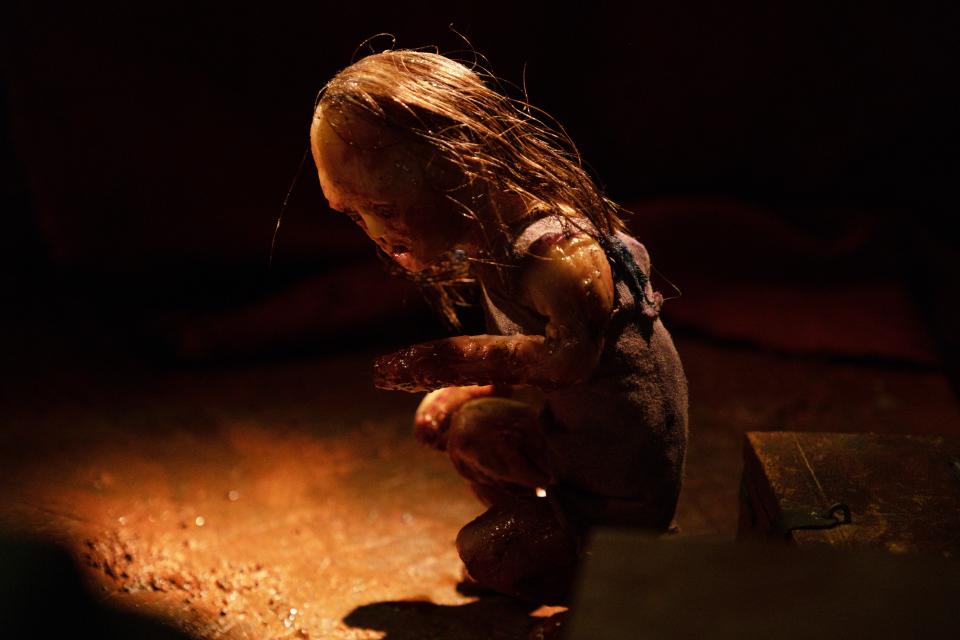 The macabre puppets of a stop-motion animator come to terrifying life in the film "Stopmotion."