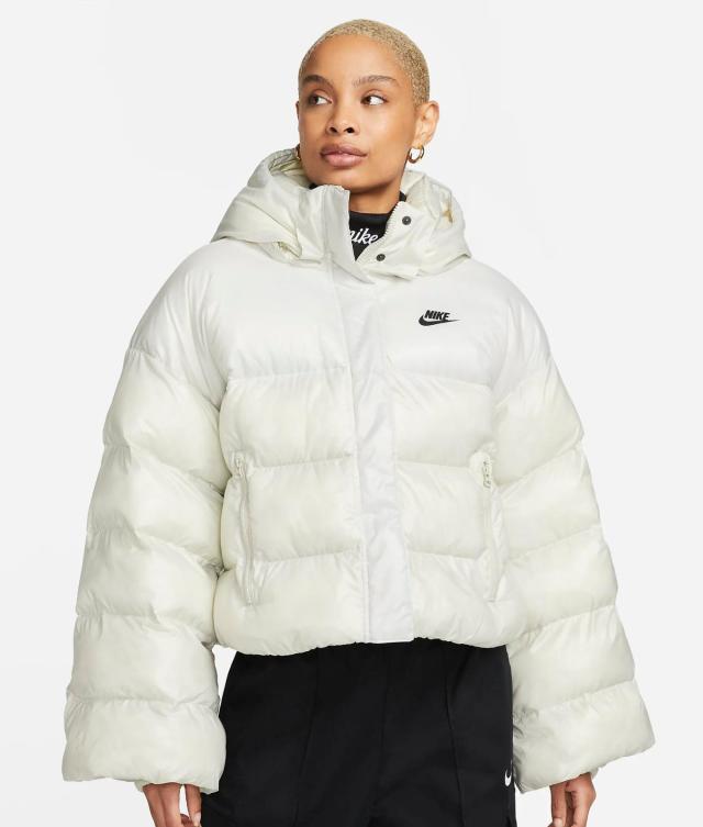 The 18 Best Cropped Puffer Jackets to Buy in 2023 - PureWow