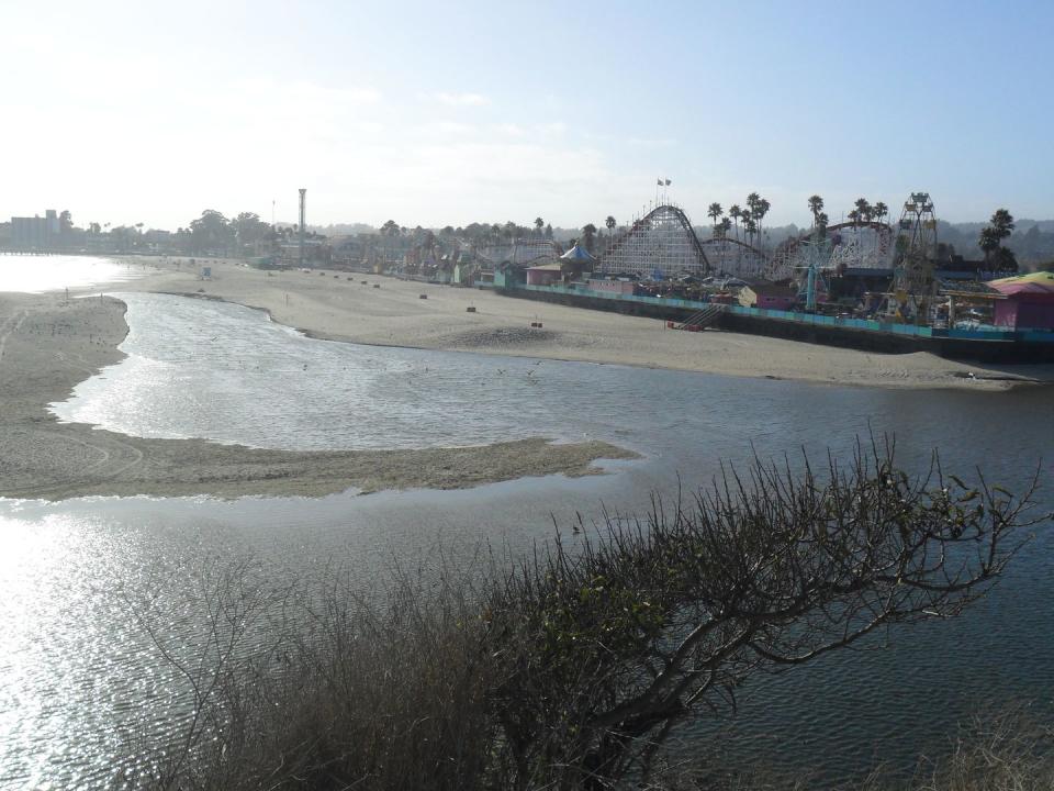 5) Santa Cruz Main Beach, Santa Cruz