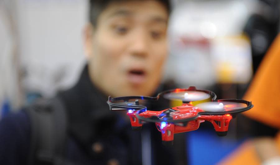 Christmas Gift Guide: Mini Drones For Cheap Prices at Walmart, Target and Amazon 