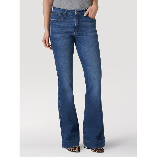 Stylish & Hot butt lift bootcut jeans at Affordable Prices