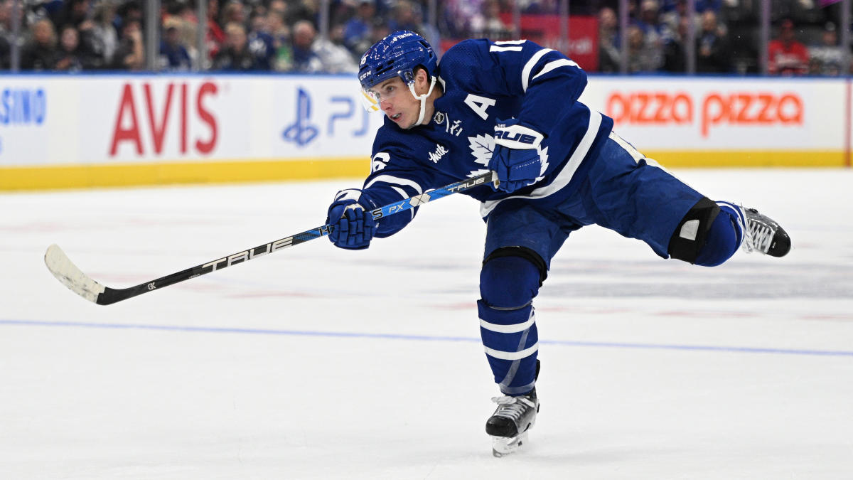 Marner records 4 points as Leafs blow out Devils