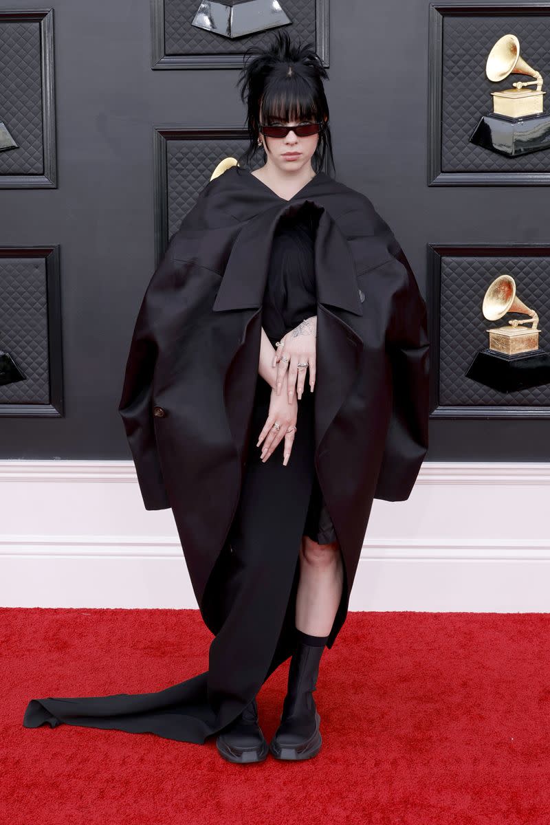 Best Billie Eilish outfits