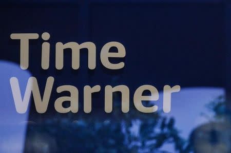 A Time Warner logo is seen at a Time Warner store in New York City, October 23, 2016. REUTERS/Stephanie Keith/File Photo