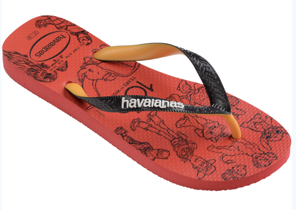 Havaianas, Disney 100, Present Flip-Flop