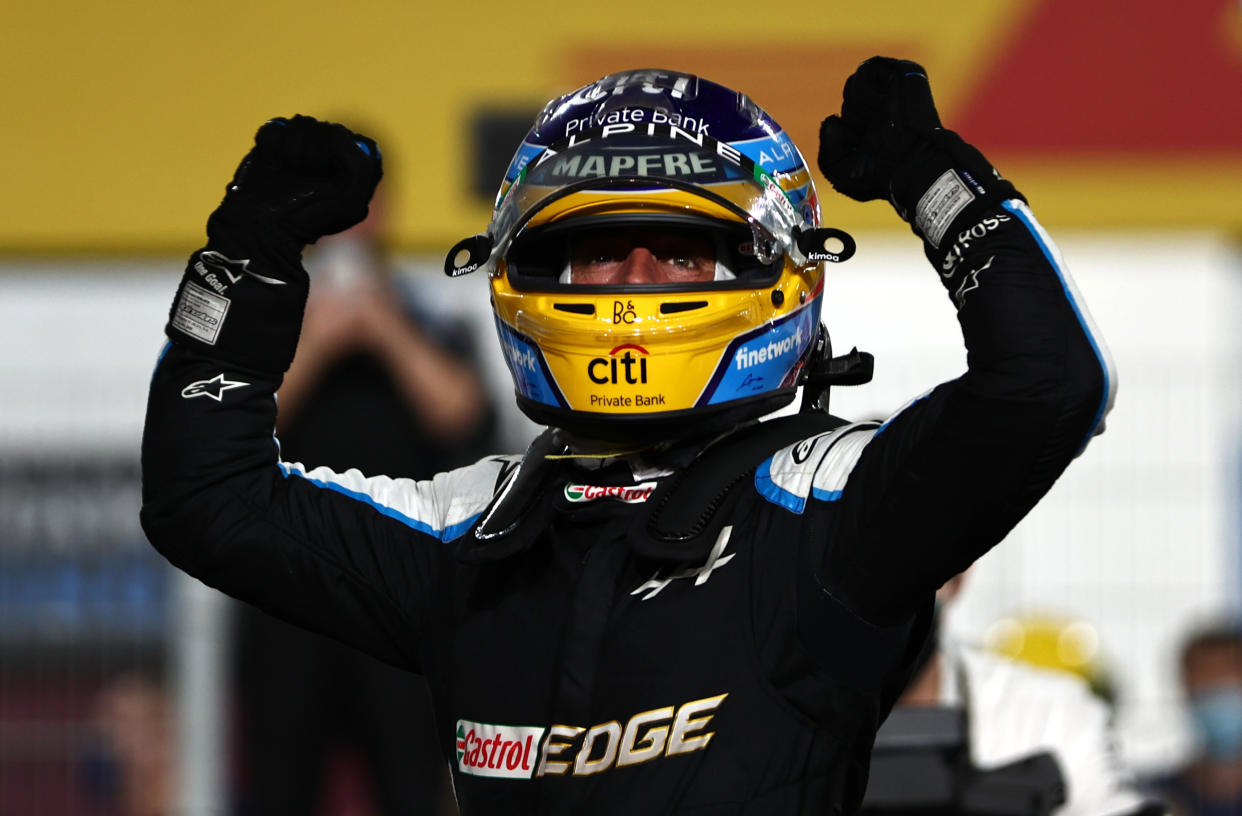 DOHA, QATAR - NOVEMBER 21: Third placed Fernando Alonso of Spain and Alpine F1 Team celebrates in parc ferme during the F1 Grand Prix of Qatar at Losail International Circuit on November 21, 2021 in Doha, Qatar. (Photo by Mark Thompson/Getty Images)