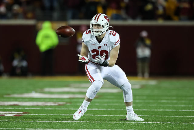 Wisconsin football's receiving leaders from 2021