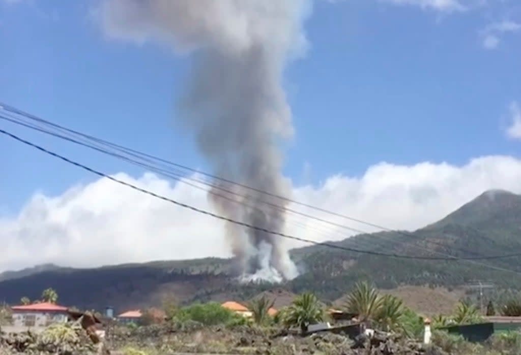 Spain Volcano (ASSOCIATED PRESS)