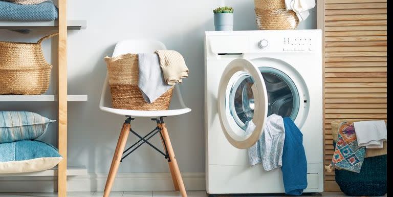 laundry room with a washing machine