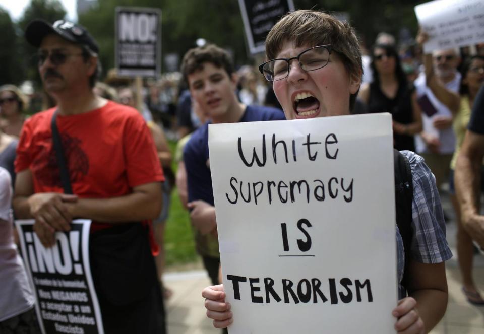 A counter-protester against the white supremacists' march. (AFP/Getty Images)