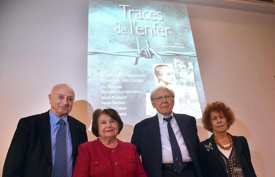 Marceline Loridan-Ivens (right) with fellow Holocaust survivors in Paris in 2015 (Getty)