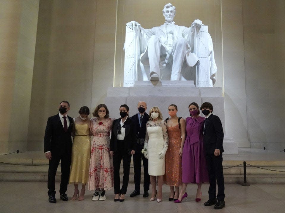 The Biden family poses in front of the Lincoln Memorial after the inauguration.