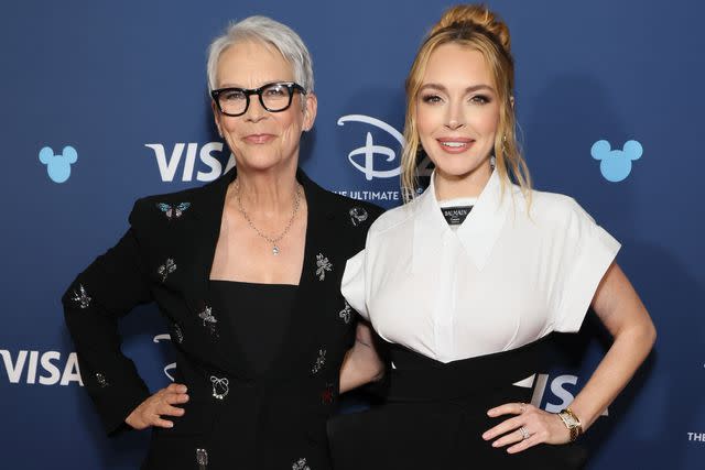 <p>Rodin Eckenroth/Getty</p> Jamie Lee Curtis and Lindsay Lohan