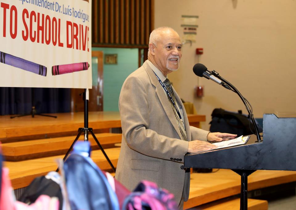 Interim Yonkers Superintendent Luis Rodríguez delivers remarks before the start of school in late August.