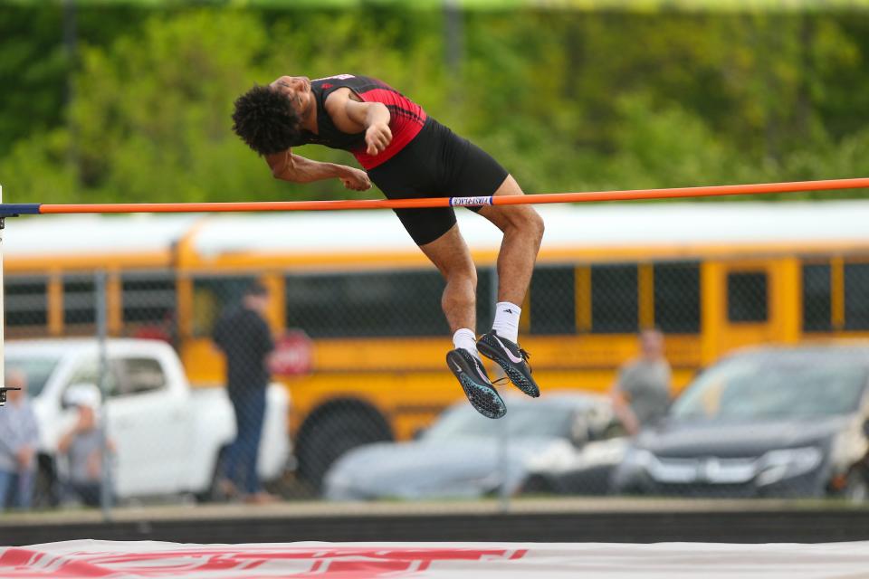 Micheal-Bryant Holsclaw (12), Lafayette Jefferson High School, clears 6-00 to win the Boys High Jump at the 2022 IHSAA Boys Track and Field Sectional at West Lafayette Athletic Complex, on May 19, 2022, in West Lafayette.