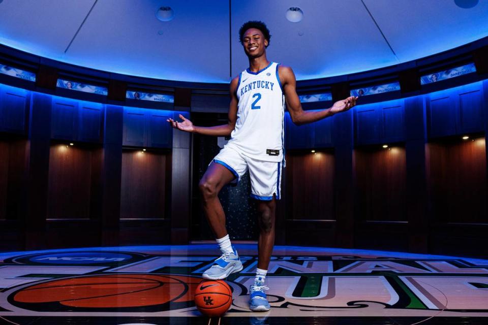 Former Texas A&M, Arkansas and BYU guard Jaxson Robinson is one of the new arrivals for Kentucky head coach Mark Pope for the 2024-25 season.