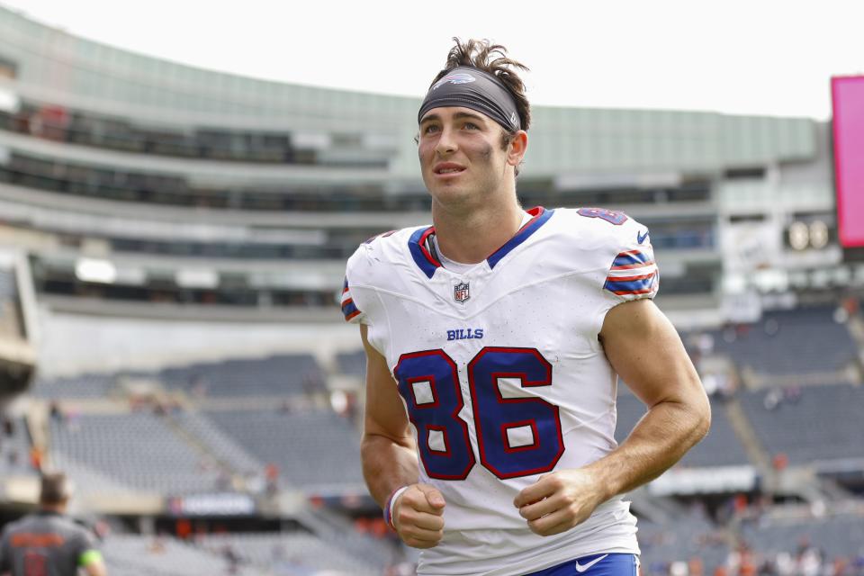 Buffalo Bills tight end Dalton Kincaid walks off the field following a preseason game against the Chicago Bears, Saturday, Aug. 26, 2023, in Chicago. The former Utah Utes mainstay was the 25th overall pick in the 2023 NFL draft. | Kamil Krzaczynski, Associated Press