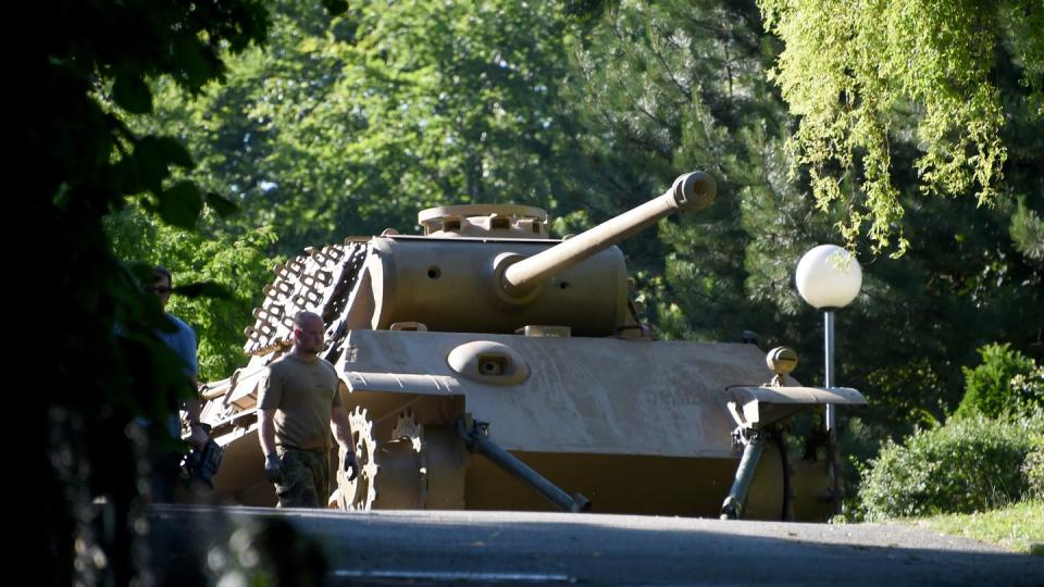 Der 84 Jahre alte Eigentümer dieses Panzers ist zu einer Bewährungstrafe verurteilt worden (Archivbild von 2015).