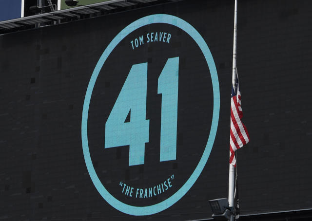 New York Mets - We will wear a “41” Tom Seaver tribute