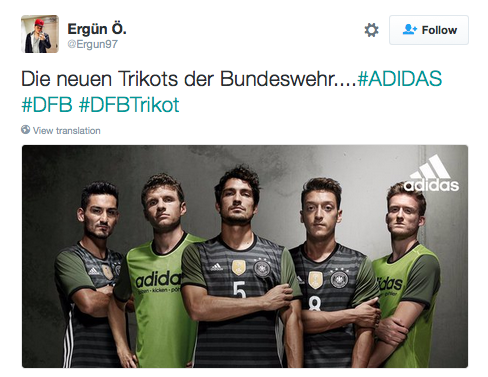 <p>… eine Homage an die Bundeswehr?<br></p><p>(Bild: Twitter.com/Ergun97)<br></p>