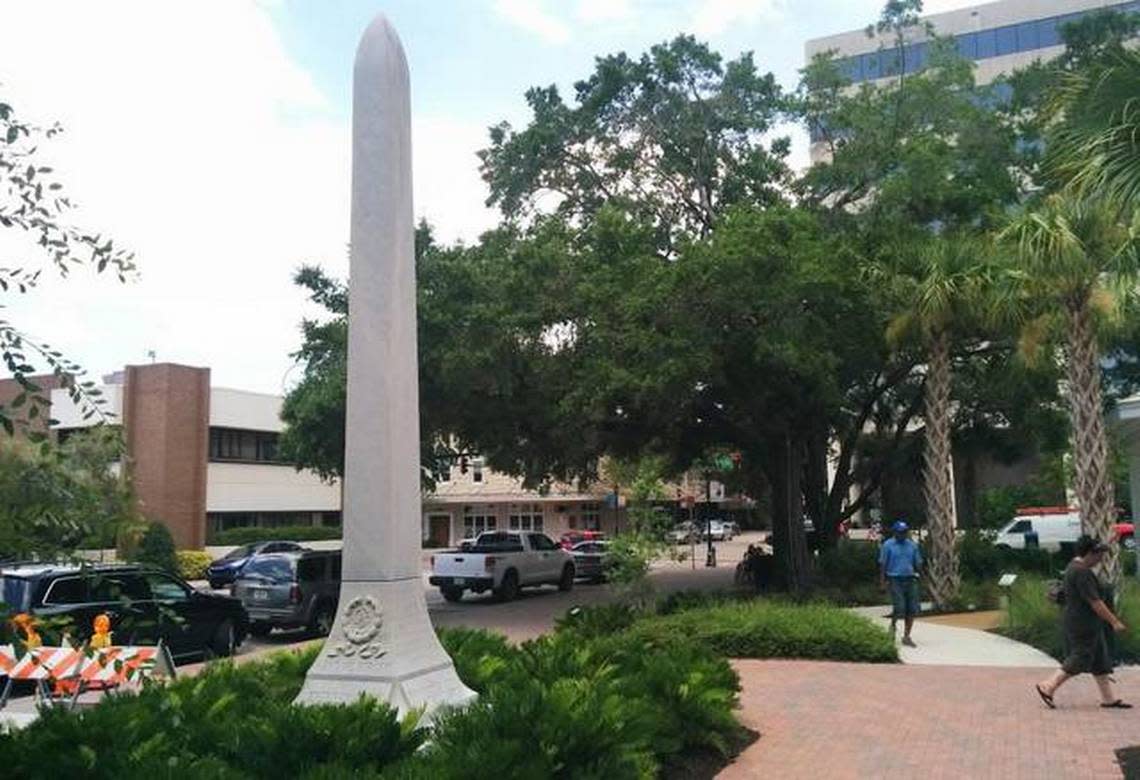 Bradenton’s Confederate monument stood near the historic courthouse for more than 90 years before it was removed in 2017.