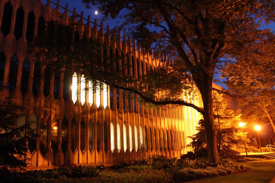 Minoru Yamasaki’s Bibbins Hall at Oberlin College (Oberlin, Ohio)