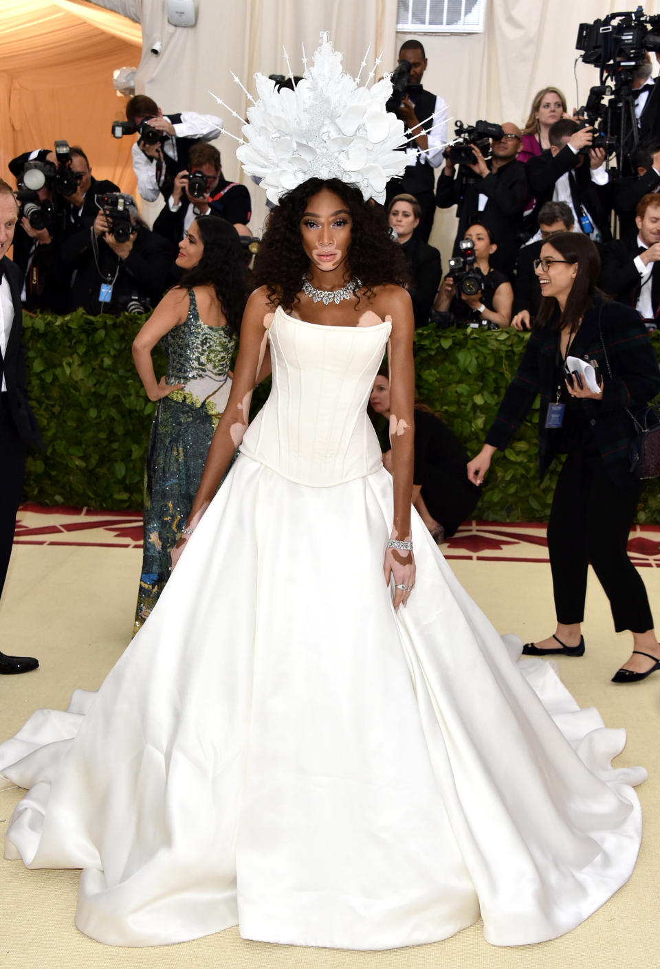 <p>You wouldn’t lose Winnie Harlow in a crowd dressed in this white princess-style Tommy Hilfiger outfit. Photo: Getty Images </p>