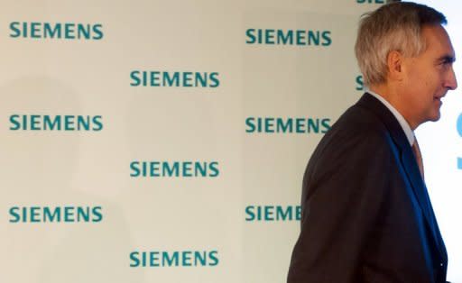 Der bisherige Finanzvorstand Joe Kaeser wird neuer Chef von Siemens. Dies beschloss der Aufsichtsrat. Der bisherige Vorstandschef Peter Löscher lege sein Mandat "mit Ablauf des heutigen Tages nieder"