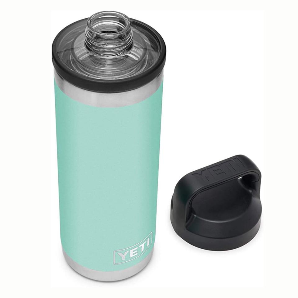 yeti-rambler-chucg-cap-water-bottle-peloton-accessory