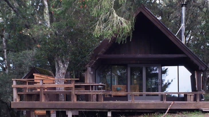 Ollie Mayer Hikers’ Hut, Sam McDonald Park, California (Photo: Sierra Club Loma Prieta Chapter)