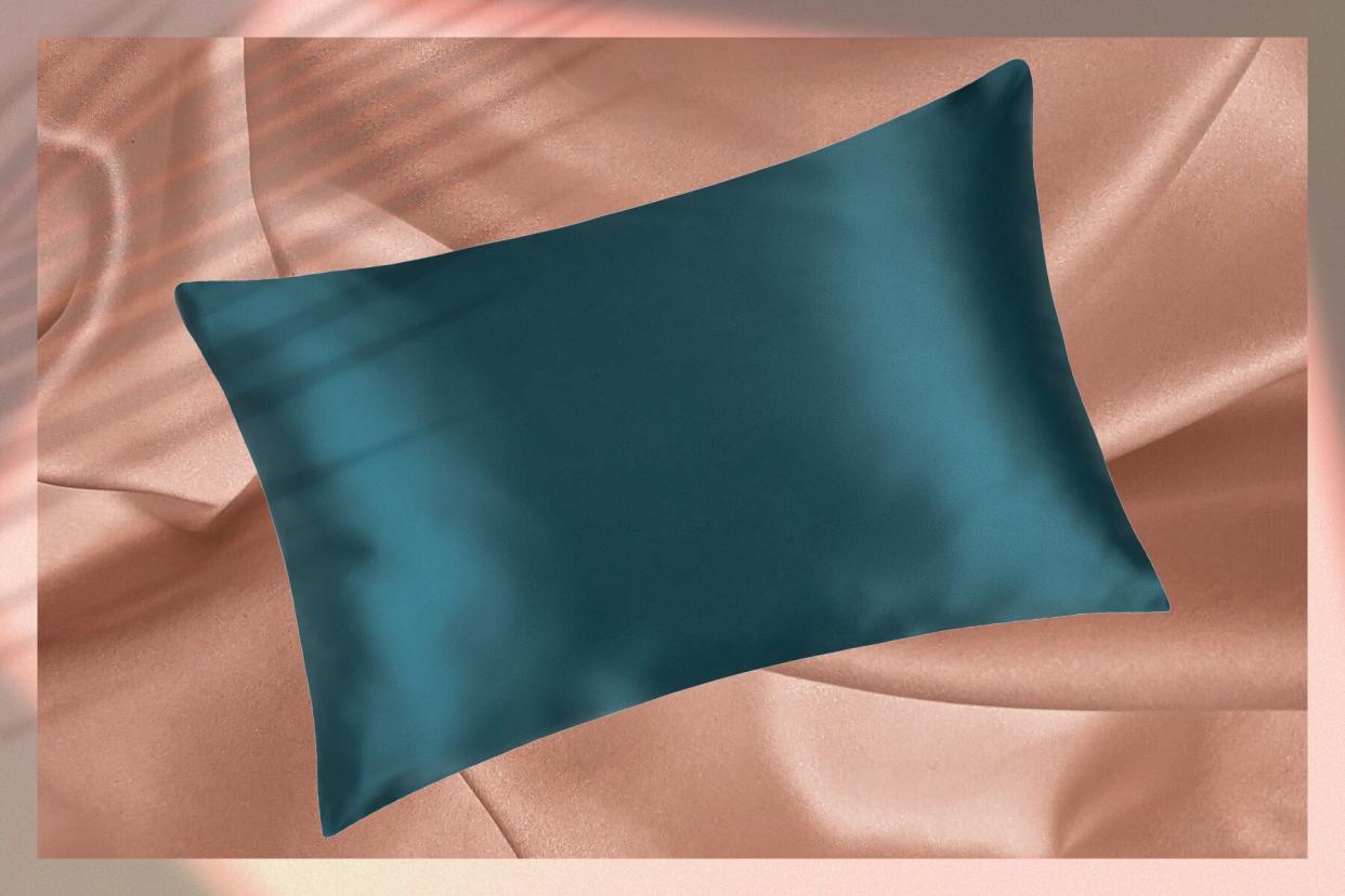 Satin vs Silk Pillowcase: Which One Is Better for Natural Hair?