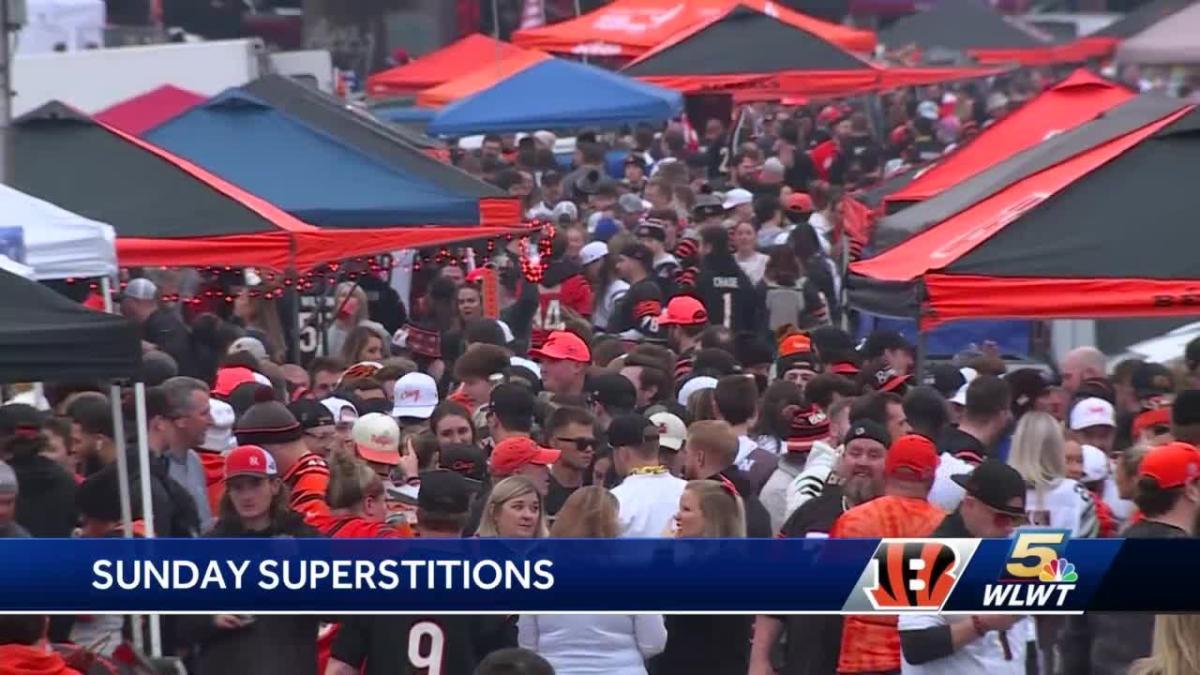 Lonely Bengals fans in Siouxland enjoy attention that comes from