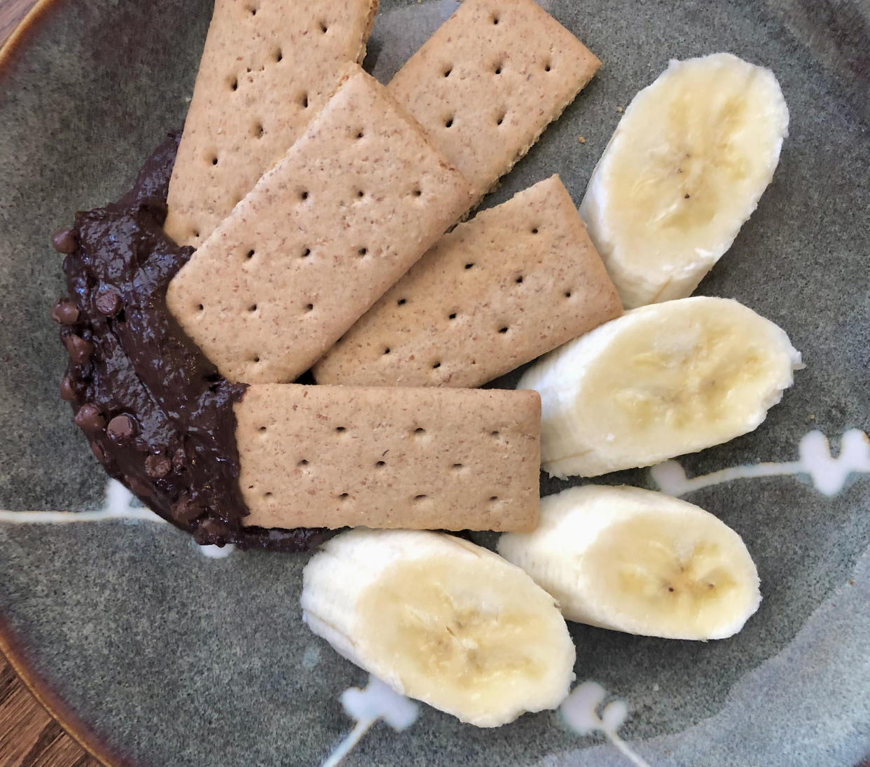 Nothing says summer like a s’mores-y banana thing. No campfire required. (Heather Martin)