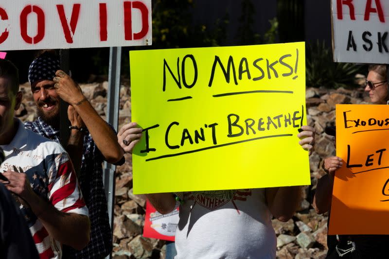 FILE PHOTO: Amid the coronavirus disease (COVID-19) outbreak, Arizona mandates masks